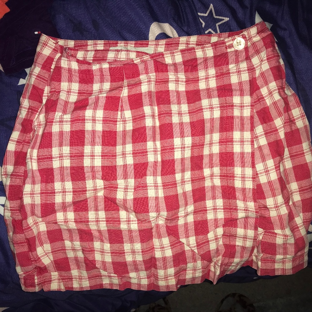 Childrens Old Navy checkered skirt